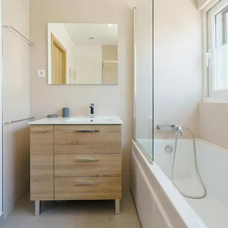 Azura With Private Pool Villa *