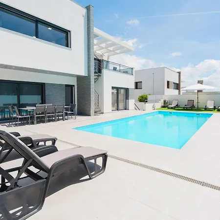 Azura With Private Pool * لورينها